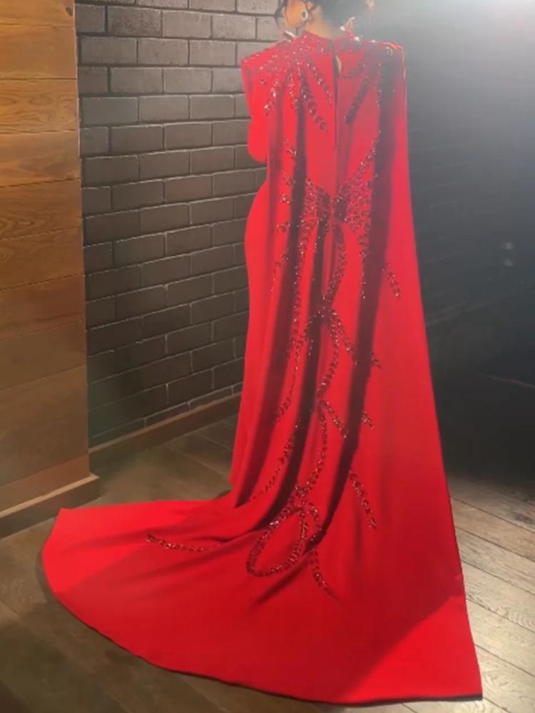 Özelleştirilmiş Suudi Arapça M - Women'S Red Formal Wear incelemesi ve fiyatı